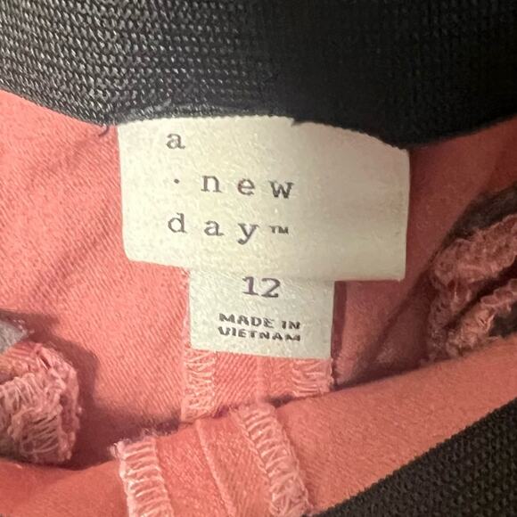 A New Day Office Mid-Rise Skinny Ankle Pants in Mauve Blossom Pink, Size 12 - Picture 10 of 12